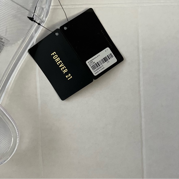 Forever 21 Clear Chain Jelly Flat Sandal Size 10 - Picture 4 of 4